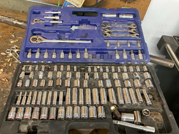 #105-•-cobalt-tool-chest-with-tools-image-18