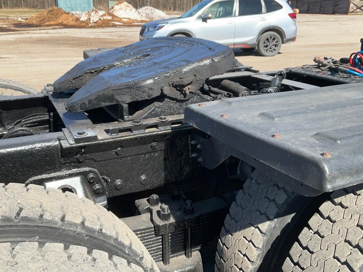 1999-kenworth-t800b-image-53