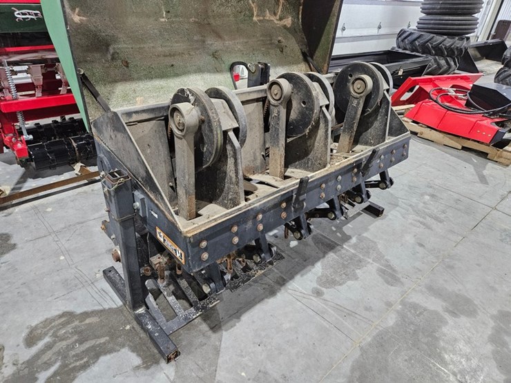#713-•-john-deere-aercore-3pt-aerator-image-16