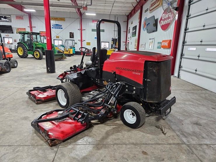 toro-groundsmaster-4700d-image-3