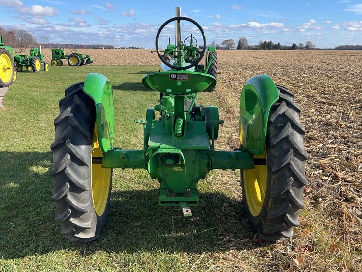 john-deere-h-image-4