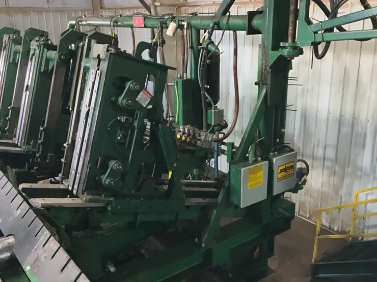 #200-•-2002-salem-4-headblock-slant-carriage-image-3