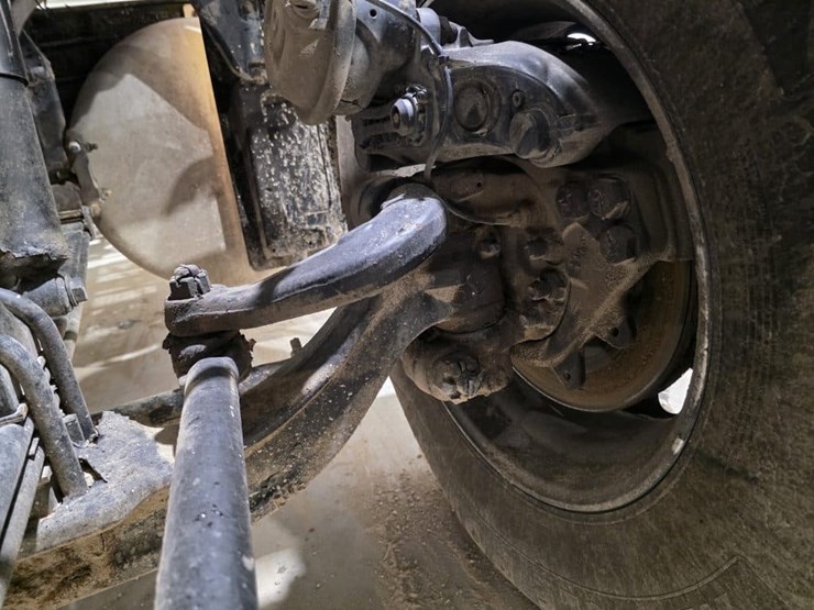 2017-peterbilt-579-image-29