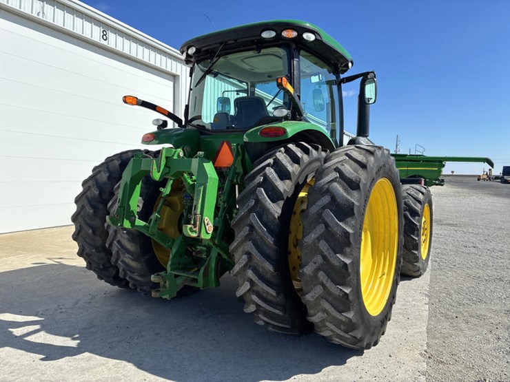 2013-john-deere-8360r-image-6