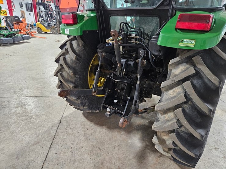 john-deere-5520-image-14