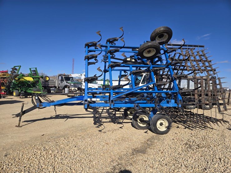 #279-•-1992-dmi-28'-tigermate-field-cultivator-image-2