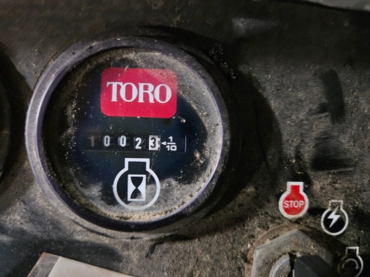 toro-groundsmaster-328d-image-33