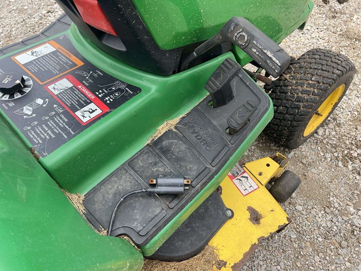 john-deere-345-image-13