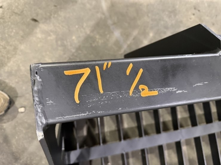 2026-pabreak-rb130-71"-rock-bucket-image-5