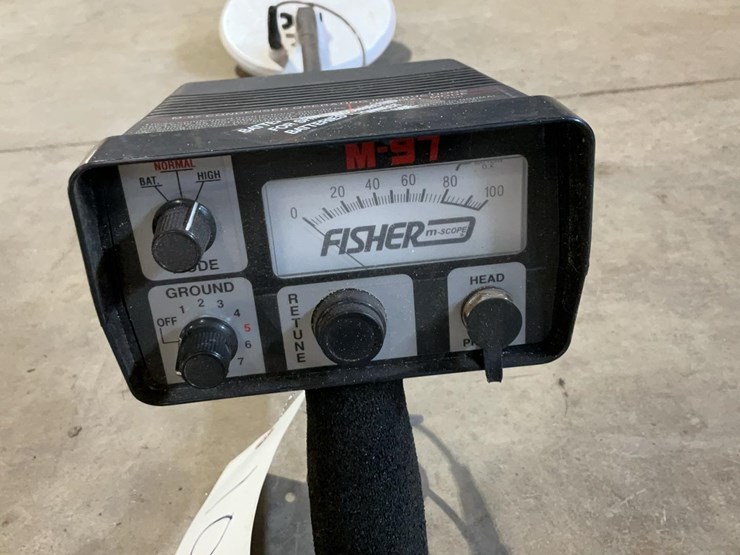 #106-•-fisher-metal-detector-image-7