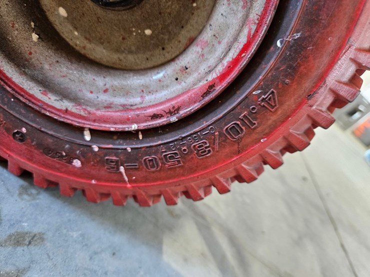 #664-•-walk-behind-paint-sprayer-image-24