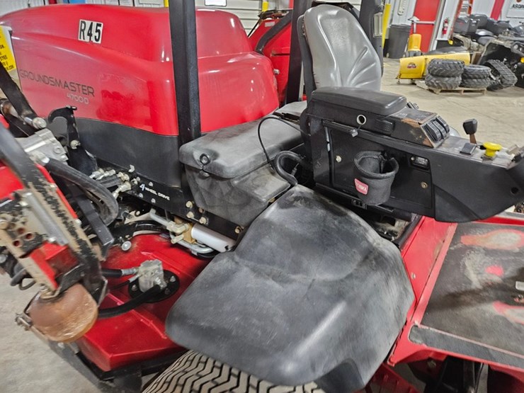 toro-groundsmaster-4700d-image-33