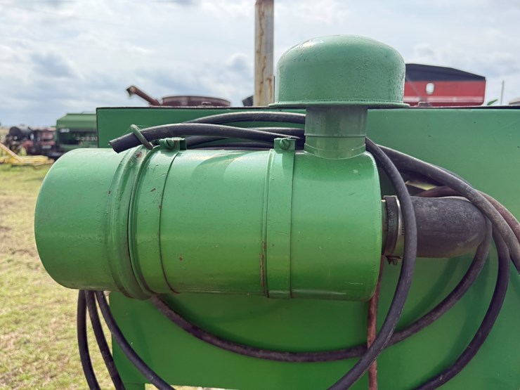 john-deere-4239d-image-22