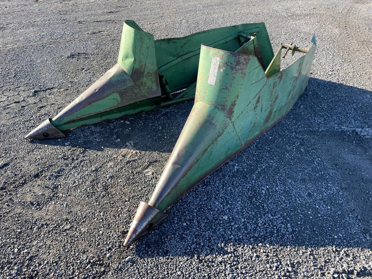 john-deere-216-image-24