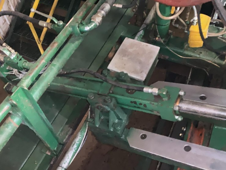 #200-•-2002-salem-4-headblock-slant-carriage-image-22