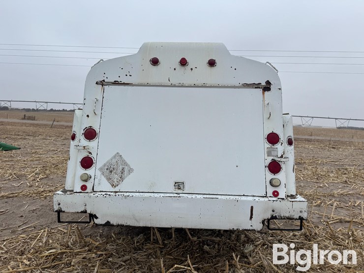 1982-chevrolet-c70-s/a-fuel-truck-image-6