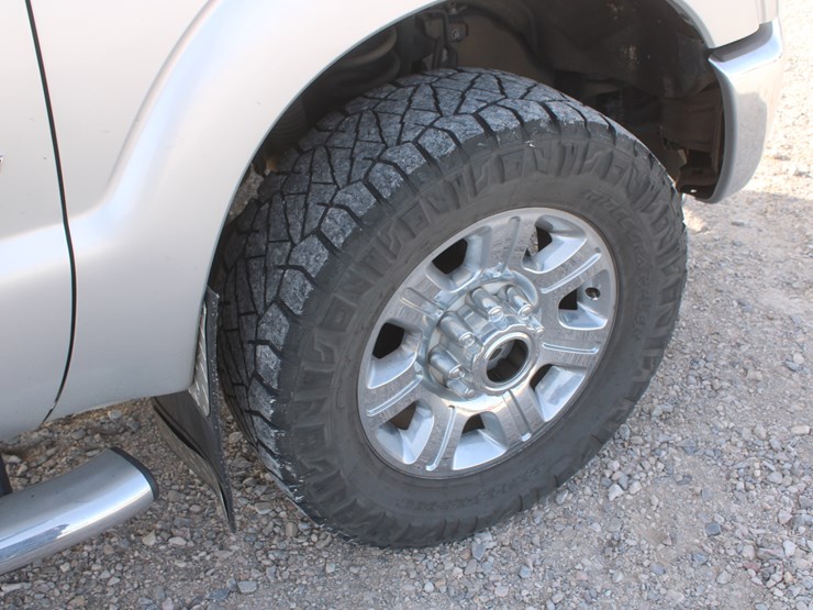 2013-ford-f350-image-15