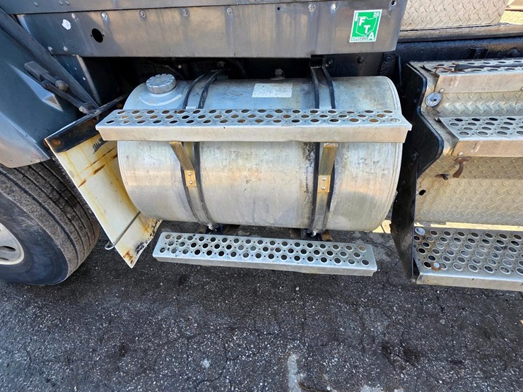 1993-kenworth-t800b-image-36