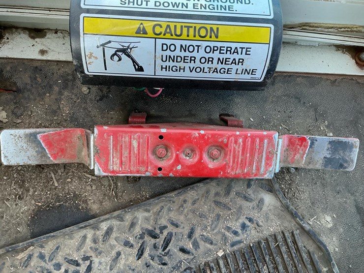 2017-hood-28000-image-24