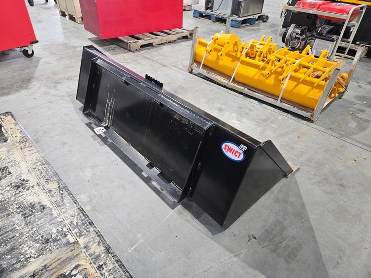 #707-•-2026-swict-66"-skid-steer-bucket-image-5