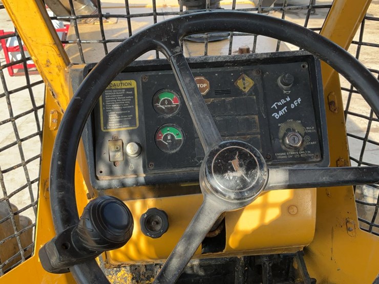 1997-deere-540g-image-17