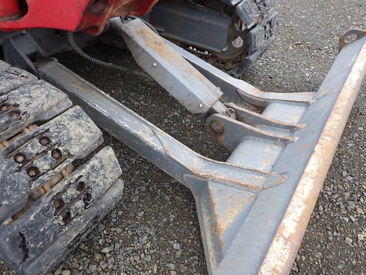 takeuchi-tb290-image-33