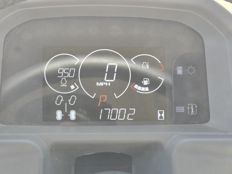 2023-john-deere-gator-image-17