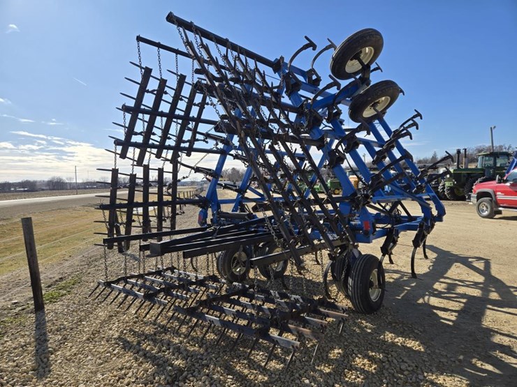 #279-•-1992-dmi-28'-tigermate-field-cultivator-image-8