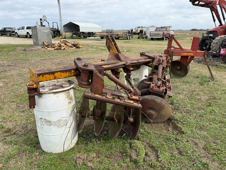 #41847-•-levee-plow-image-4