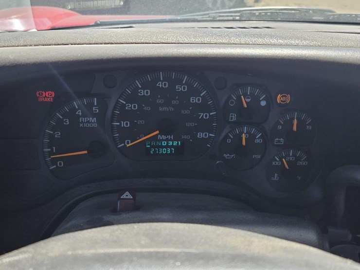 2003-gmc-topkick-image-22