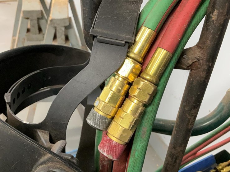 #100-•-acetylene-cutting-torch-set-and-cart-image-6