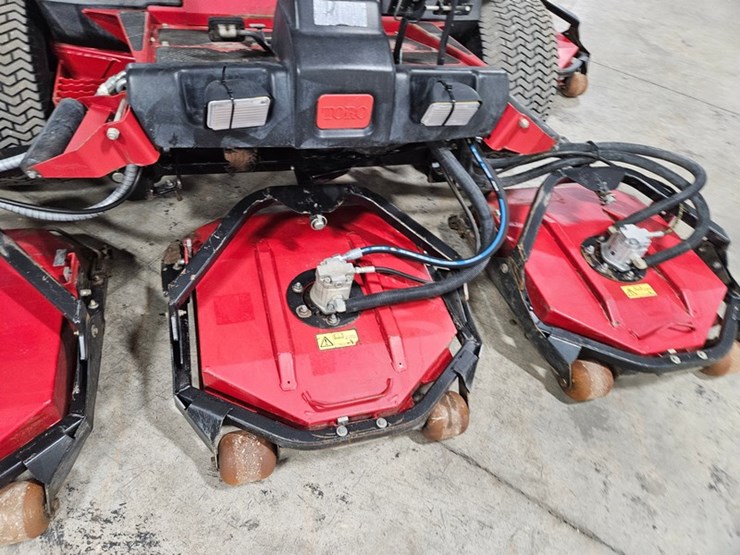 toro-groundsmaster-4700d-image-13