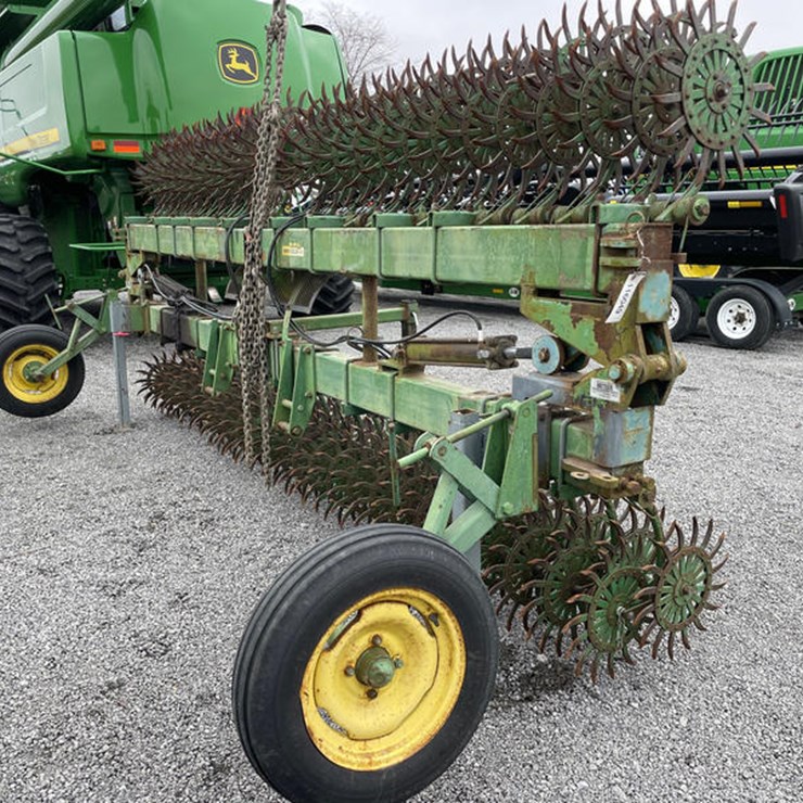 400 JOHN DEERE 400