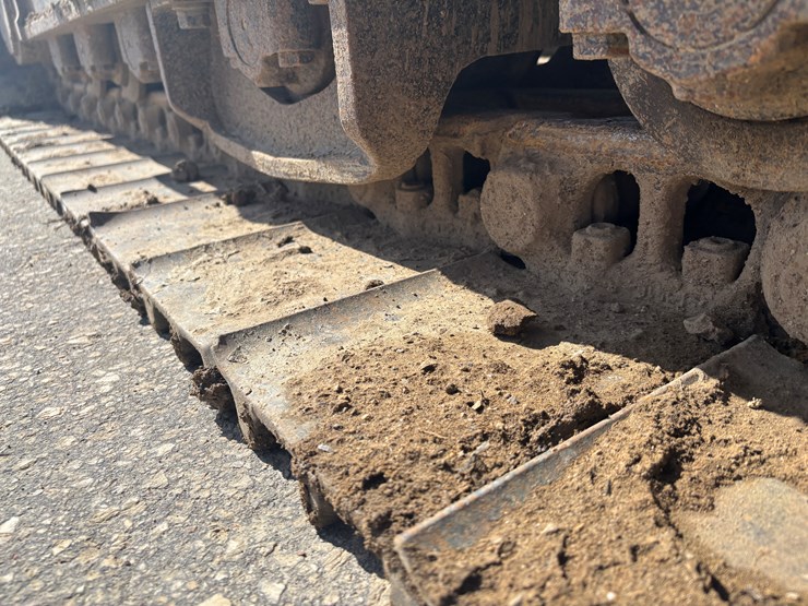 deere-160c-lc-image-84