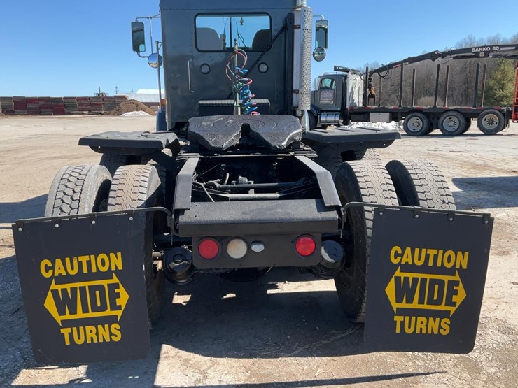 1999-kenworth-t800b-image-21