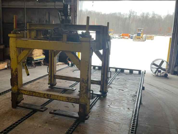 #235-•-lumber-pak-lift-cradle-image-4