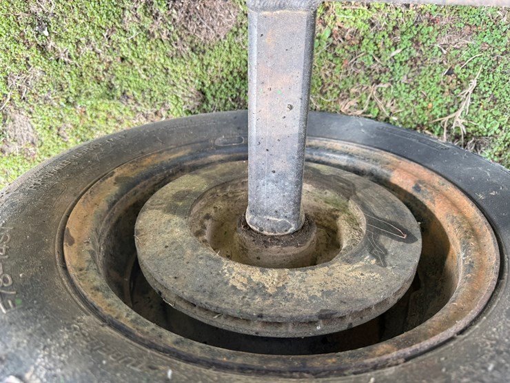 john-deere-4239d-image-9