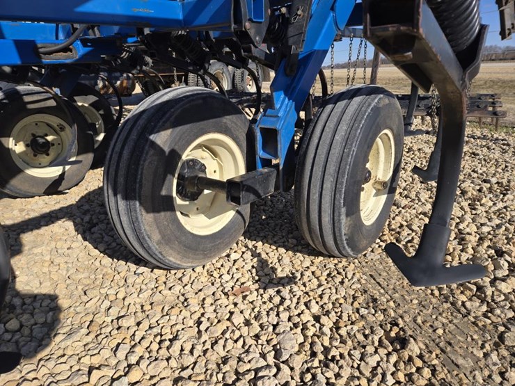 #279-•-1992-dmi-28'-tigermate-field-cultivator-image-3