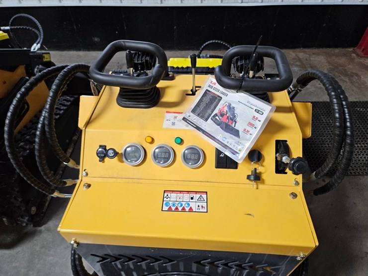 #690-•-2026-zjg-zj380-mini-skid-steer-image-17