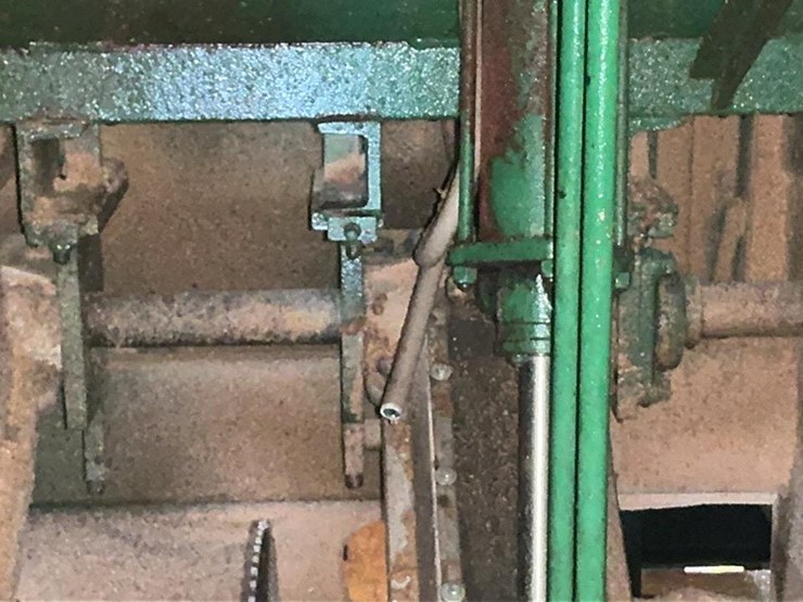 #228-•-2002-salem-drop-saw-trimmer-image-19