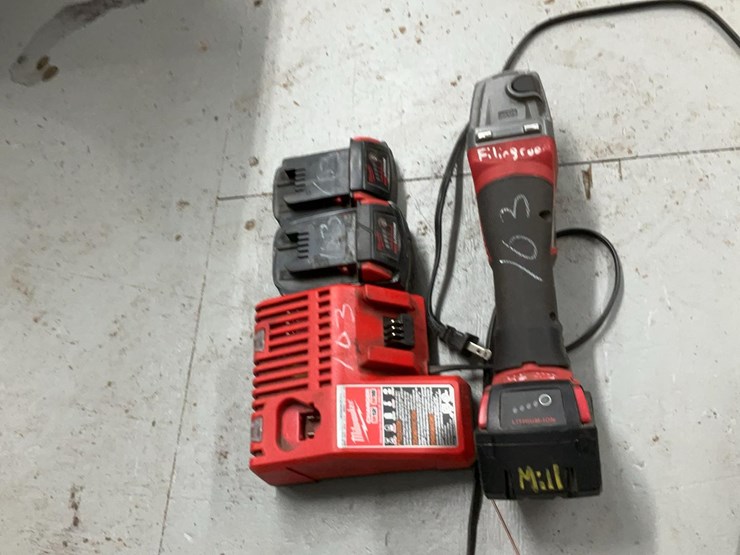 #103-•-milwaukee-cordless-grinder-image-2