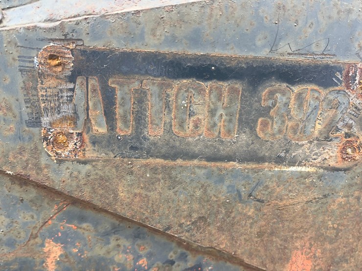 bobcat-tooth-bucket-image-5