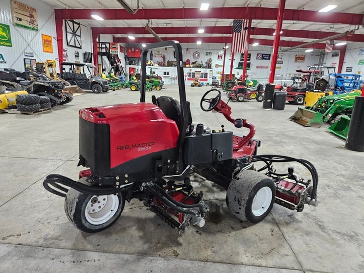 #695-•-toro-reelmaster-3550-d-fairway-mower-image-5