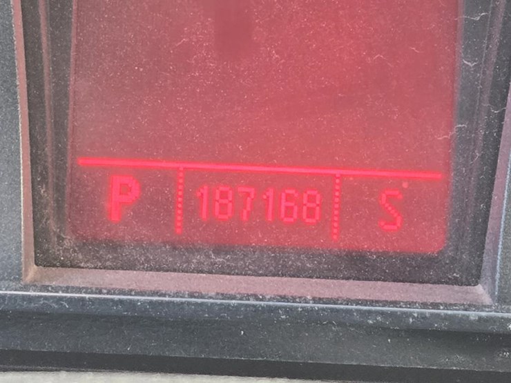 2011-gmc-terrain-sle-image-17