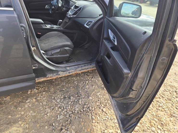 2011-gmc-terrain-sle-image-11