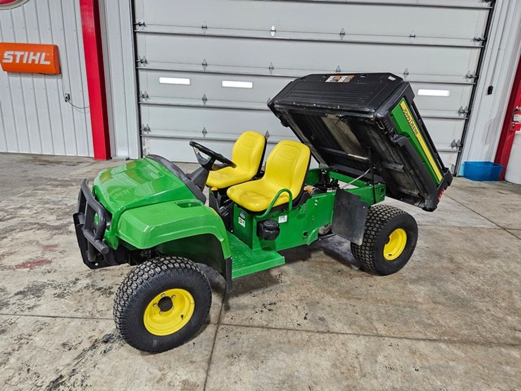 john-deere-turf-gator-image-9
