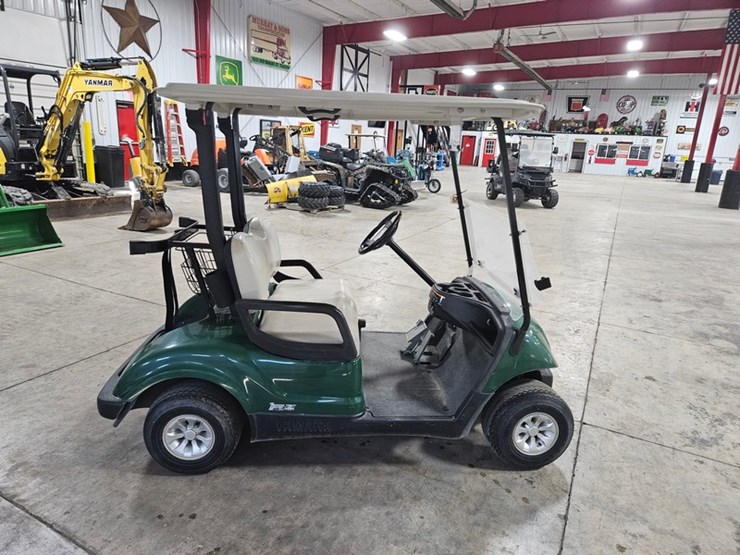 #678-•-yamaha-gas-golf-cart-image-6
