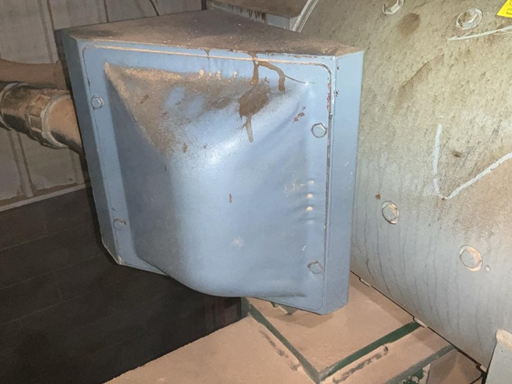 #201-•-2002-salem-dc-carriage-drive-image-14