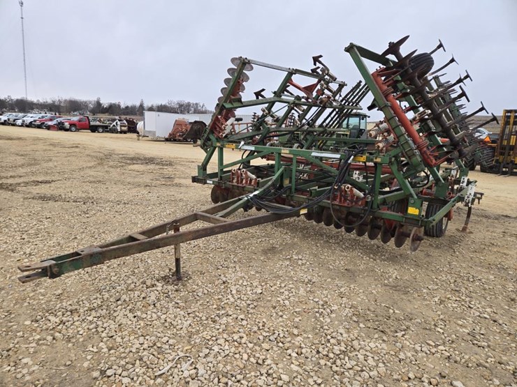 #85-•-glencoe-24'-soil-finisher-image-3