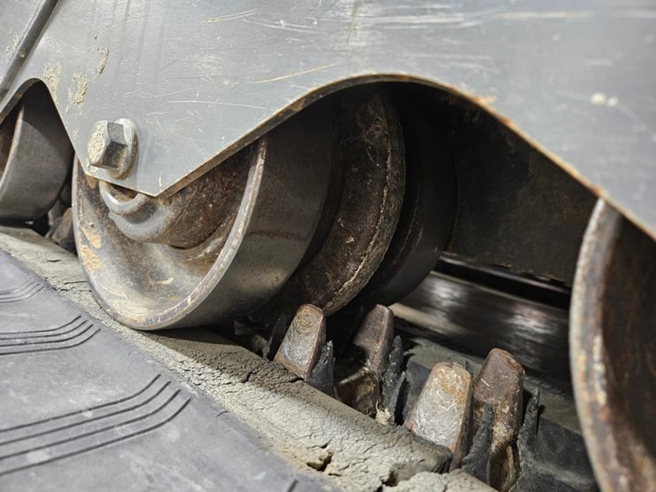 2017-case-tr340-image-16